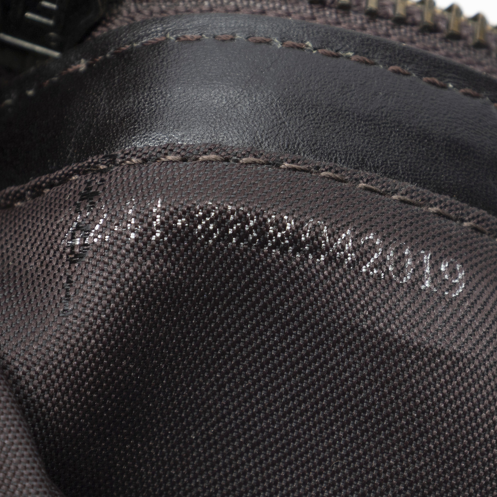 Fendi Rectangular Zip - Picture 10 of 10